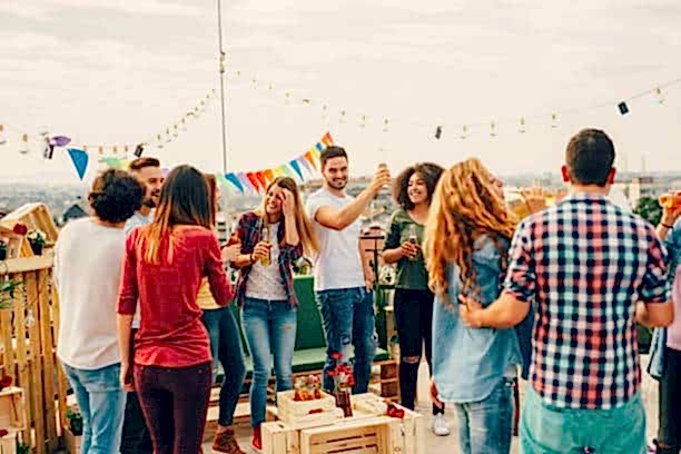 GEZİLER VE SOSYAL AKTİVİTLER